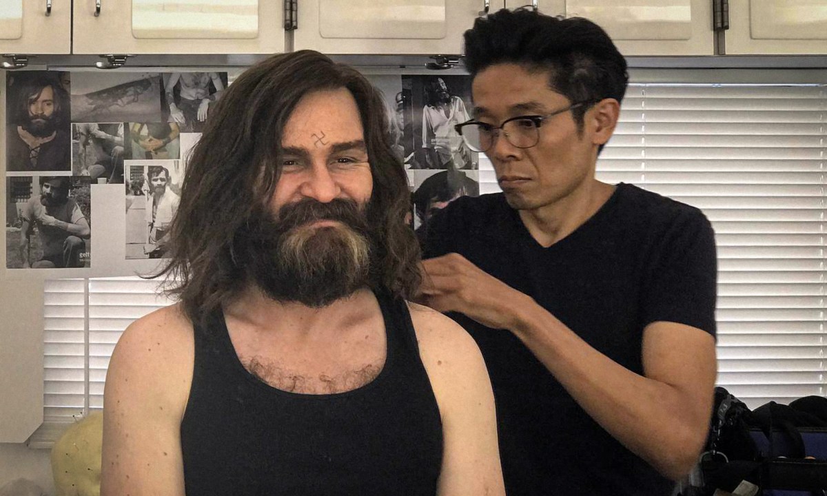 ‘Mindhunter’: How Kazu Hiro Transformed Damon Herriman Into an Uncanny Charles&nbsp;Manson