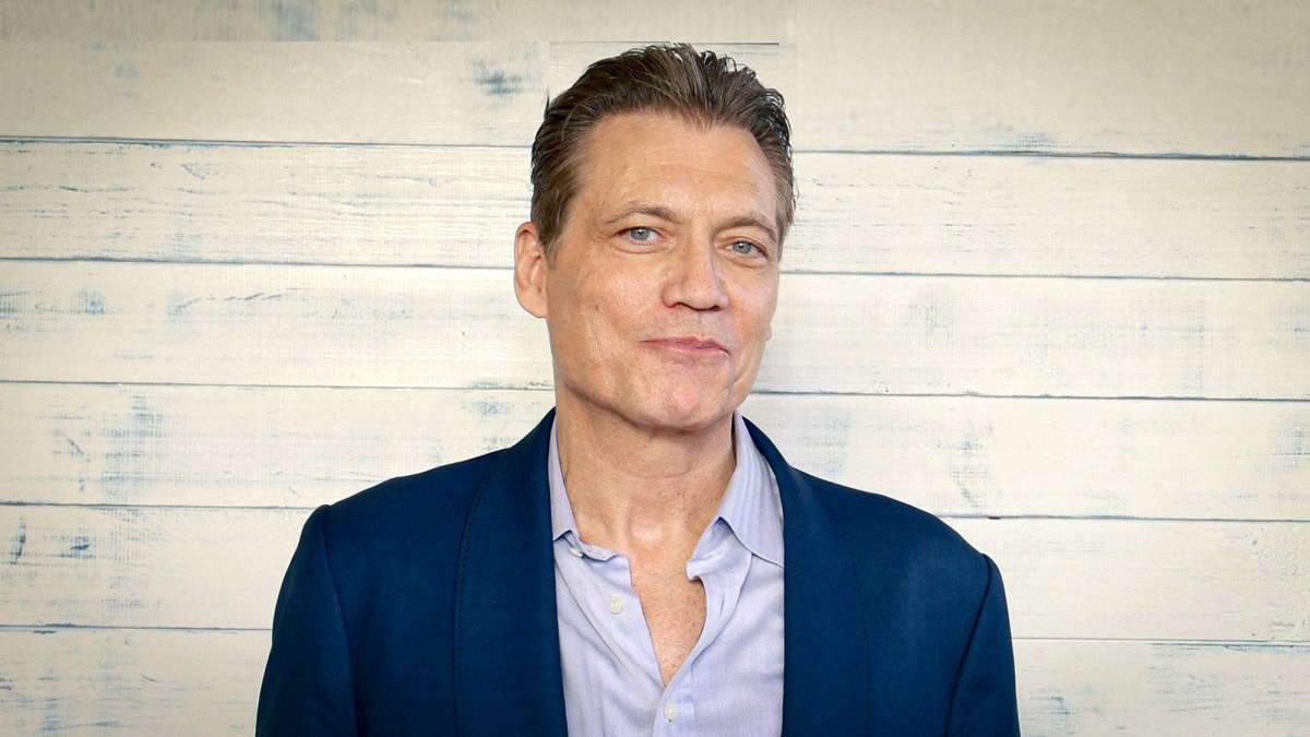 Holt McCallany on MINDHUNTER, David Fincher, and&nbsp;masculinity